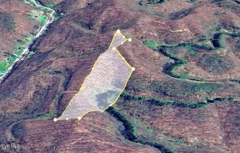 Secluded Mountainous Land for Hunting