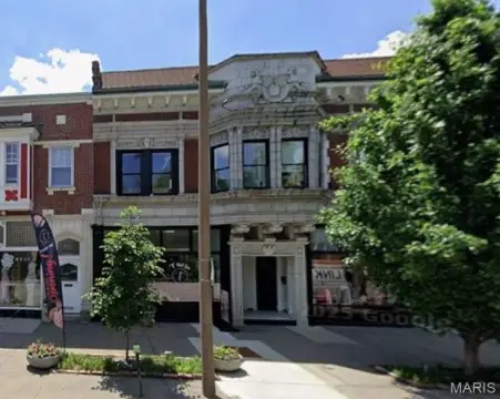 Remodeled Office/Live Work Condo