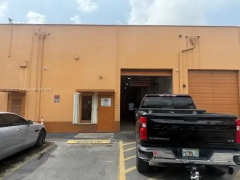 Hialeah Flex Space For Sale