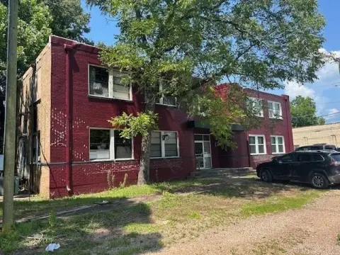 Mixed-Use Building in Prescott, AR