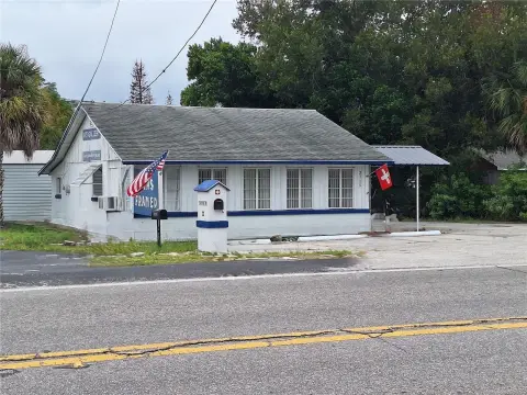 C-1 Office Building