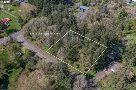 Nearly One-Acre Lot in Albany