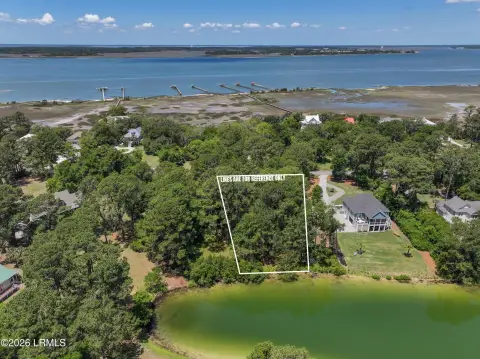 Buildable Lot in Bermuda Bluff