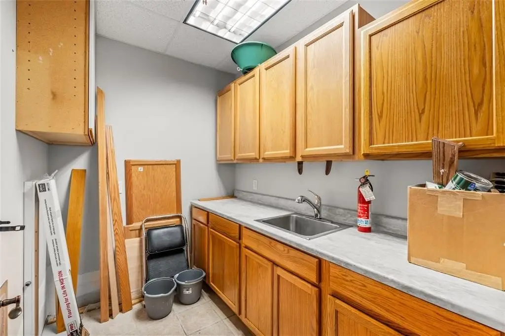 Picture 30