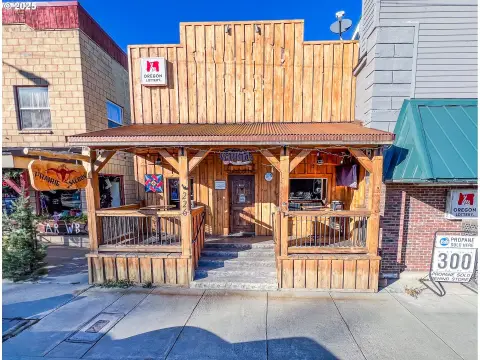 Established Restaurant and Bar Opportunity
