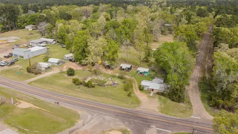 Apartment Property with Cabins