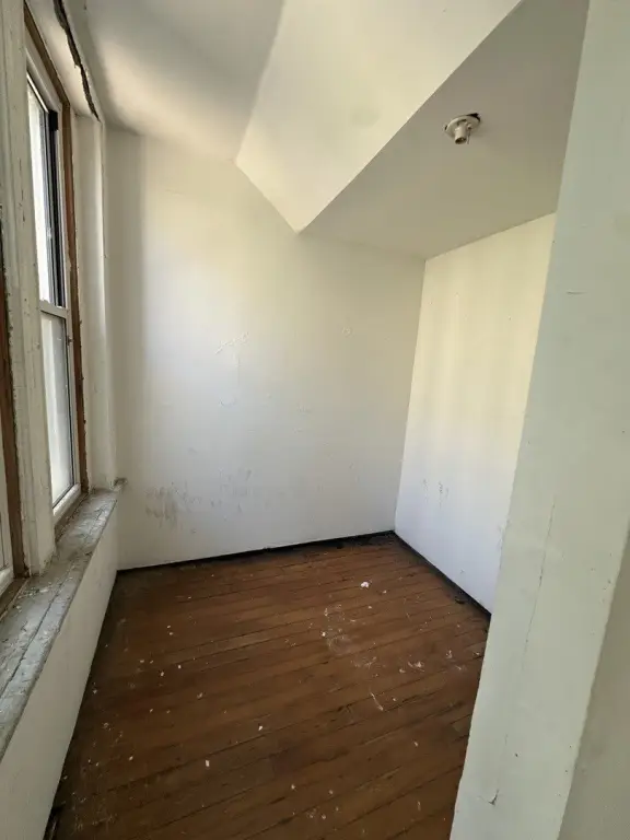 Picture 24