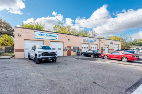 Kenosha Warehouse with Rental Units