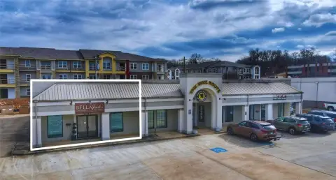 Flexible Retail and Office Suite
