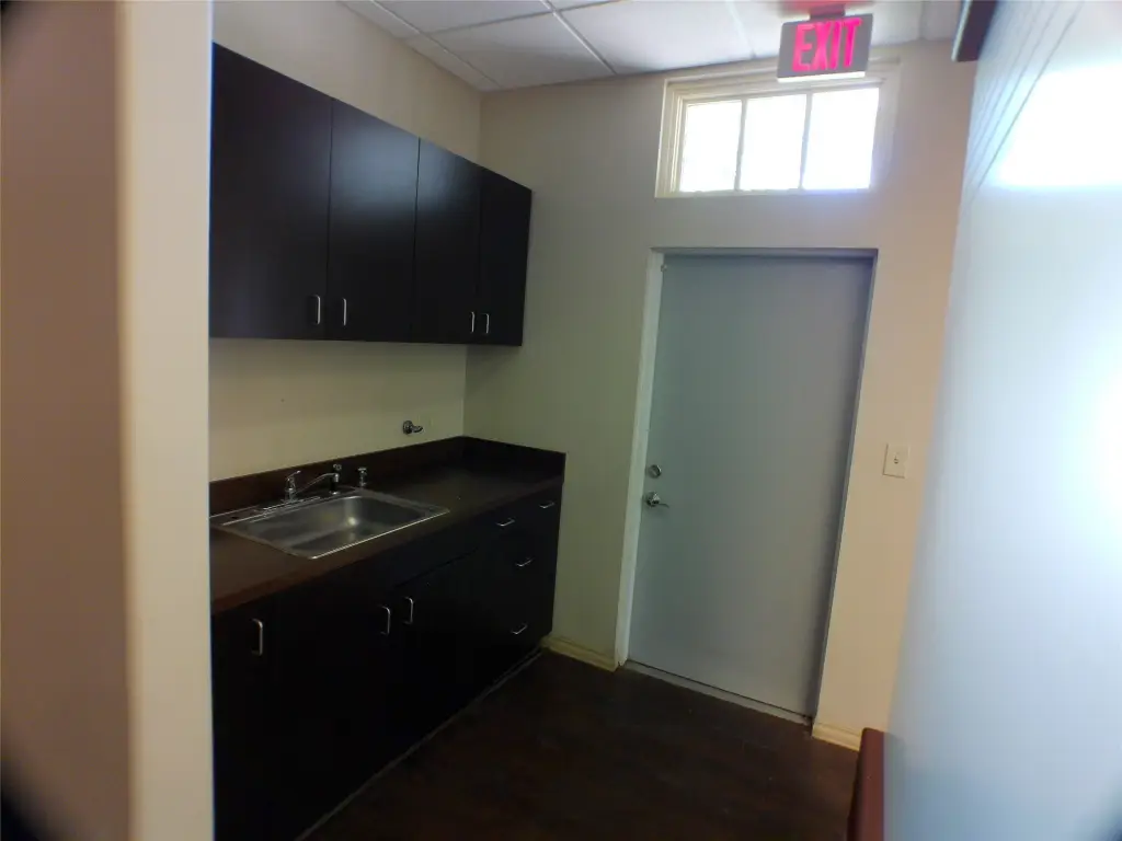 Picture 19