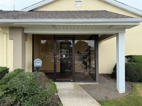 Prime Location Professional Service Suites