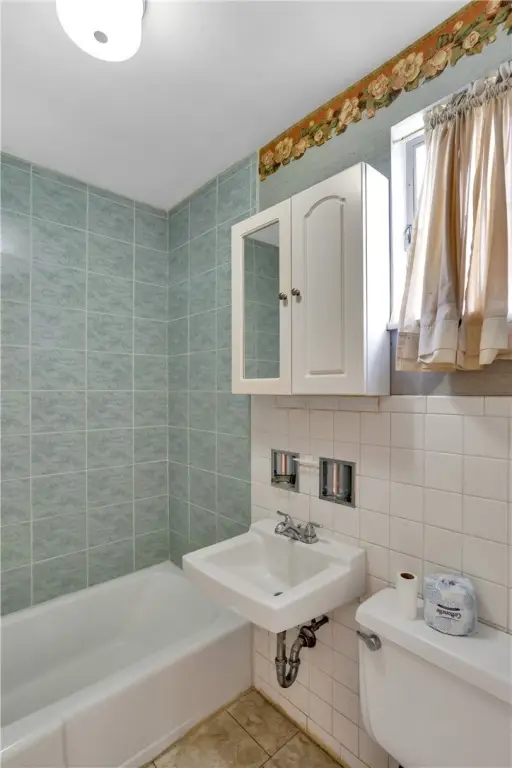 Picture 30