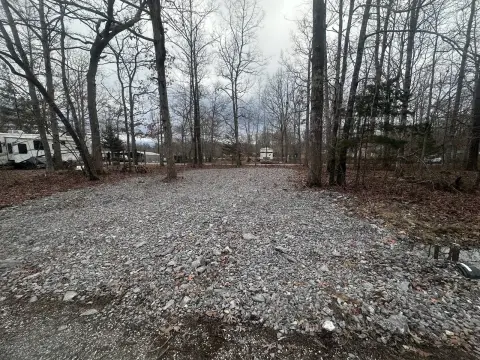Beechgrove, TN Camping Lot