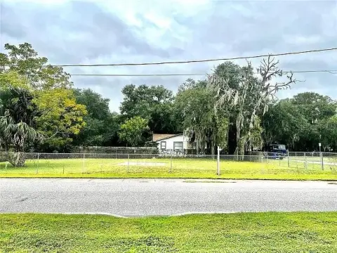 Vacant Land in Tavares, Florida