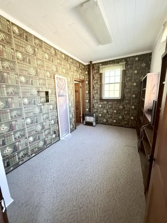 Picture 9