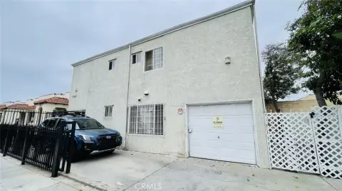 Gated 9-Unit Multifamily Property