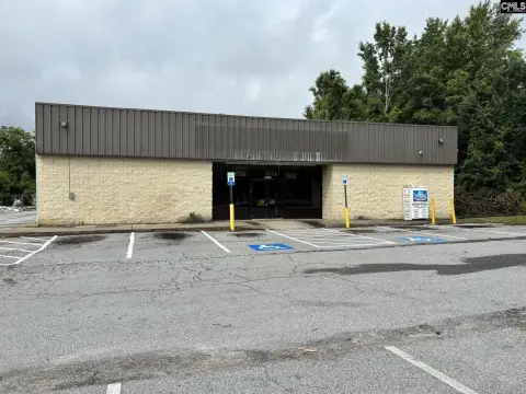 Versatile Retail Space in Pelzer