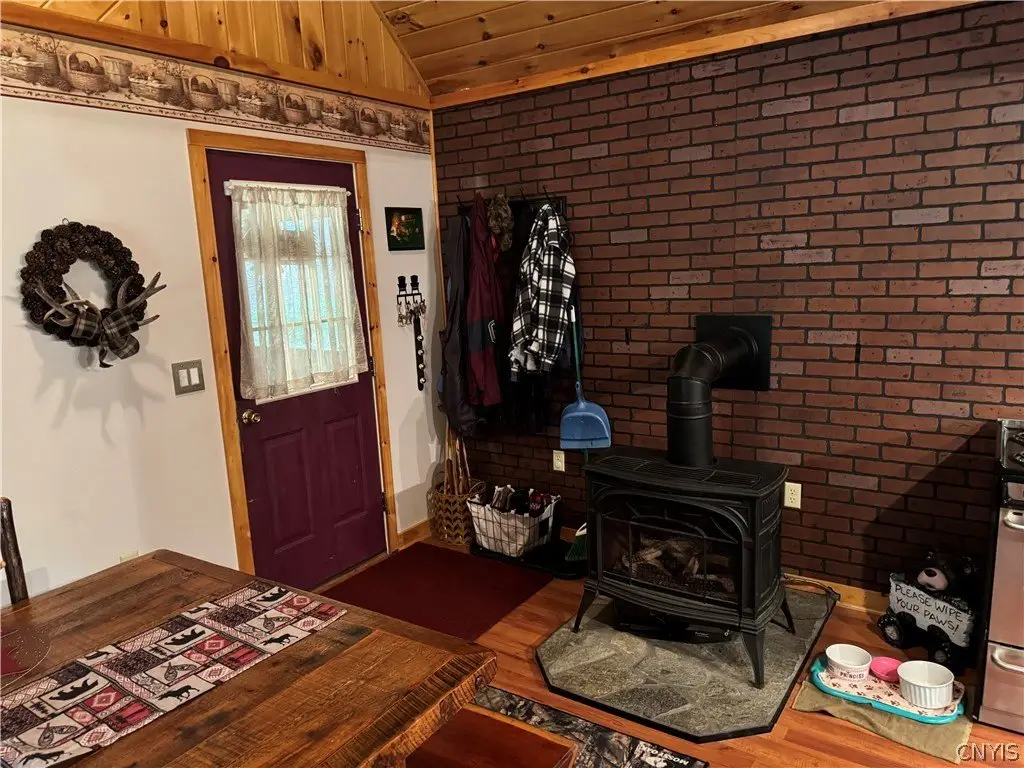 Picture 9