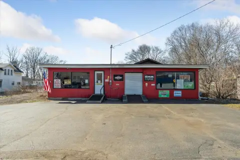 Small Engine Repair Shop