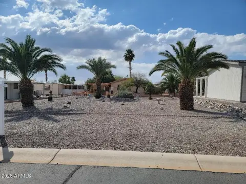 Landscaped Lot in Florence Gardens