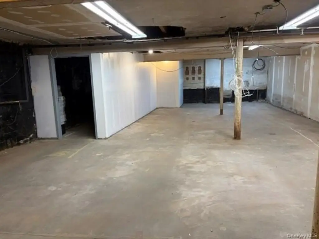 Picture 10