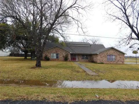 Commercial Corner Lot