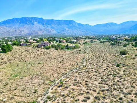 Sandia Heights Vacant Land