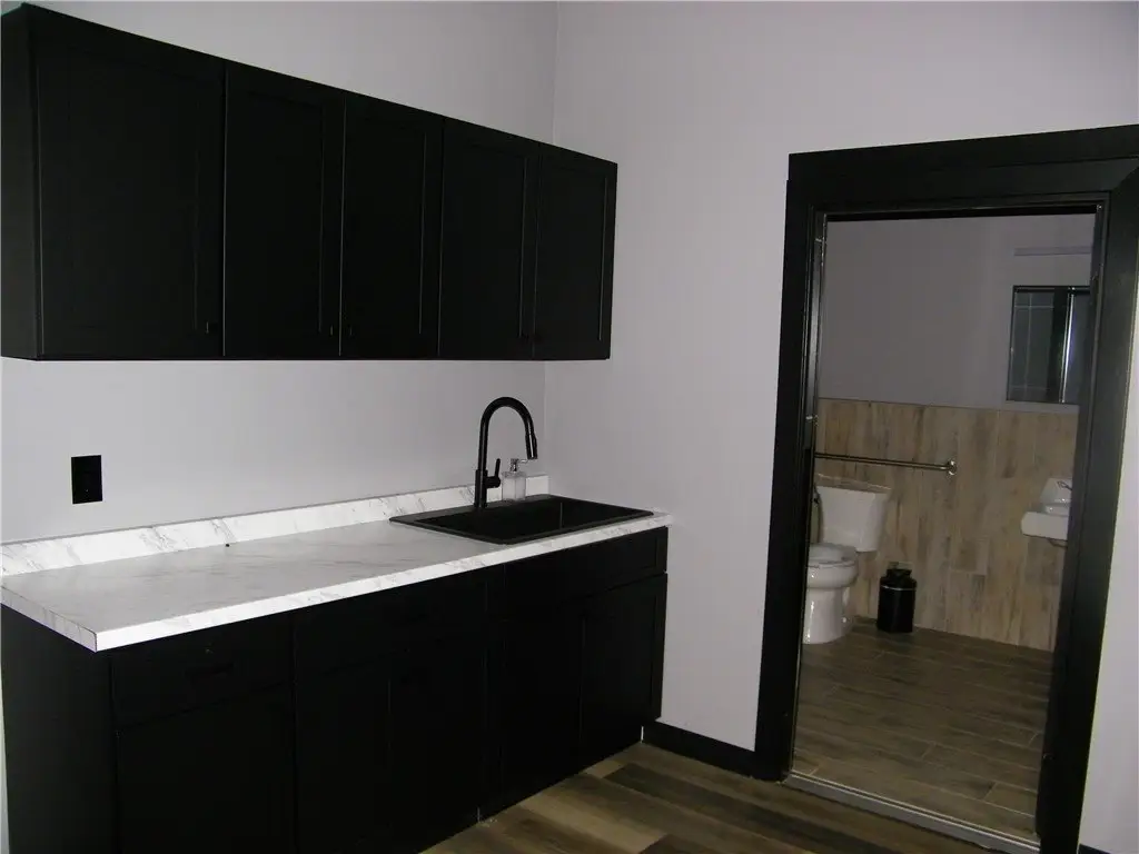 Picture 7