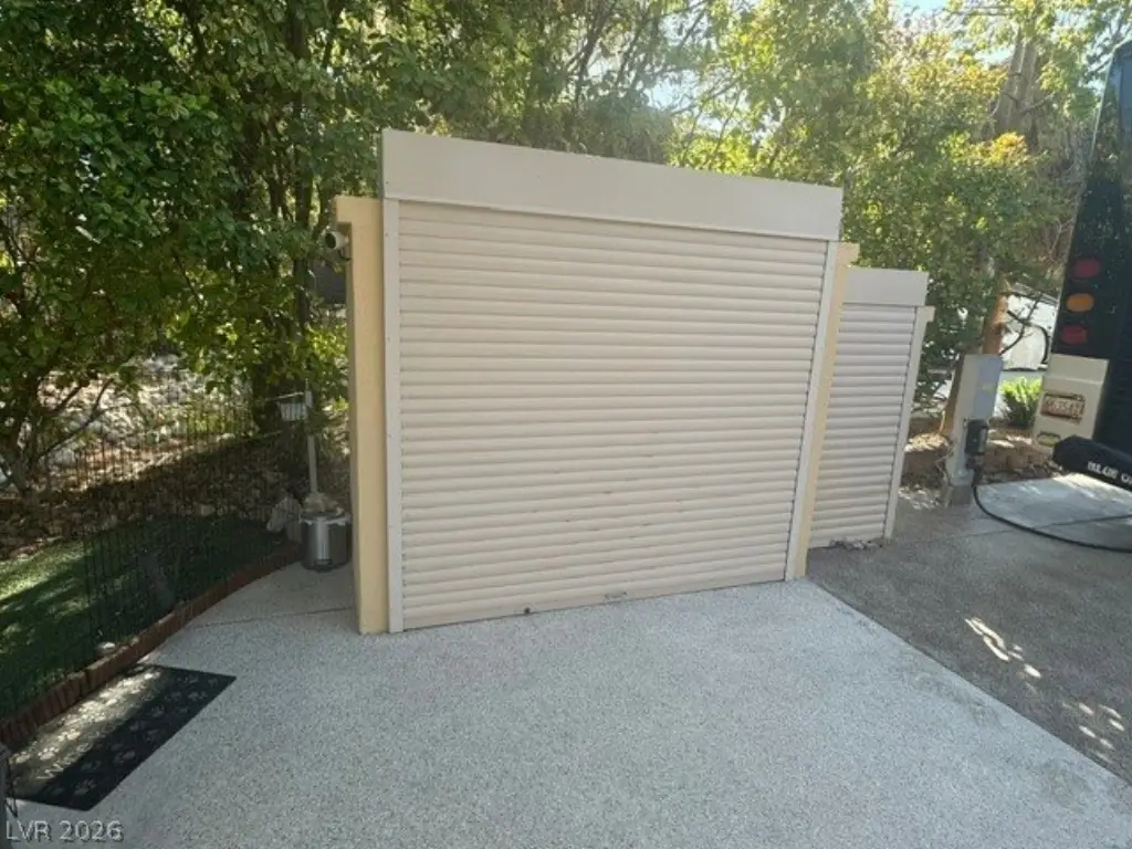 Picture 16