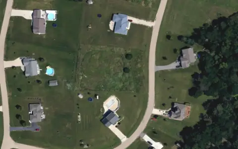 Residential Land in Marseilles, IL