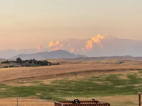 Star, ID Land with Views