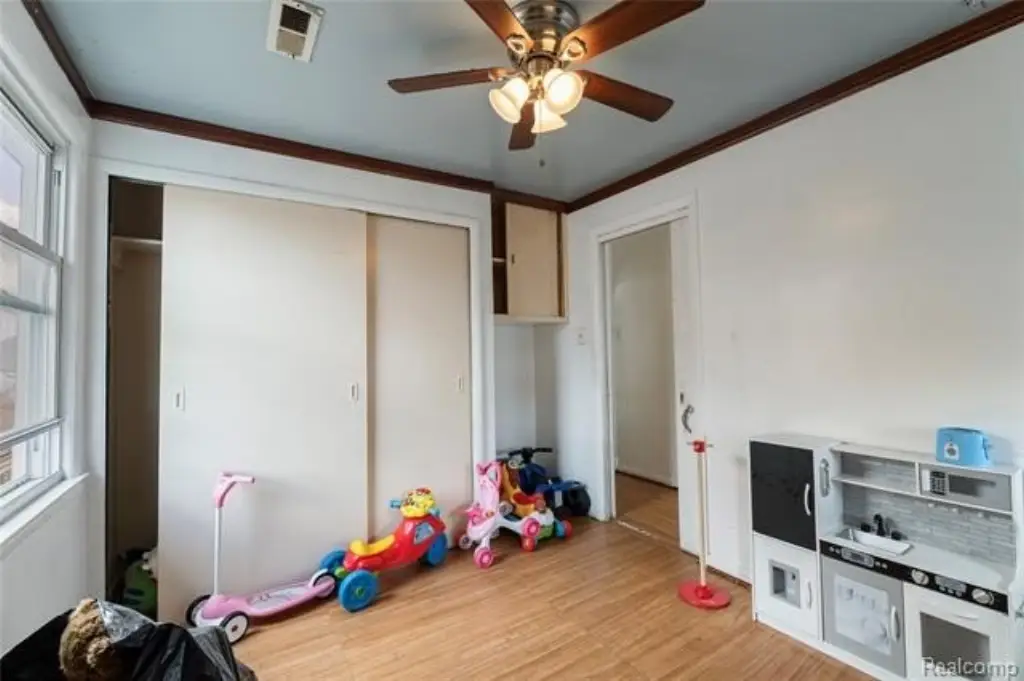 Picture 18