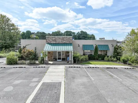 Retail/Office/Restaurant Opportunity in Greeneville