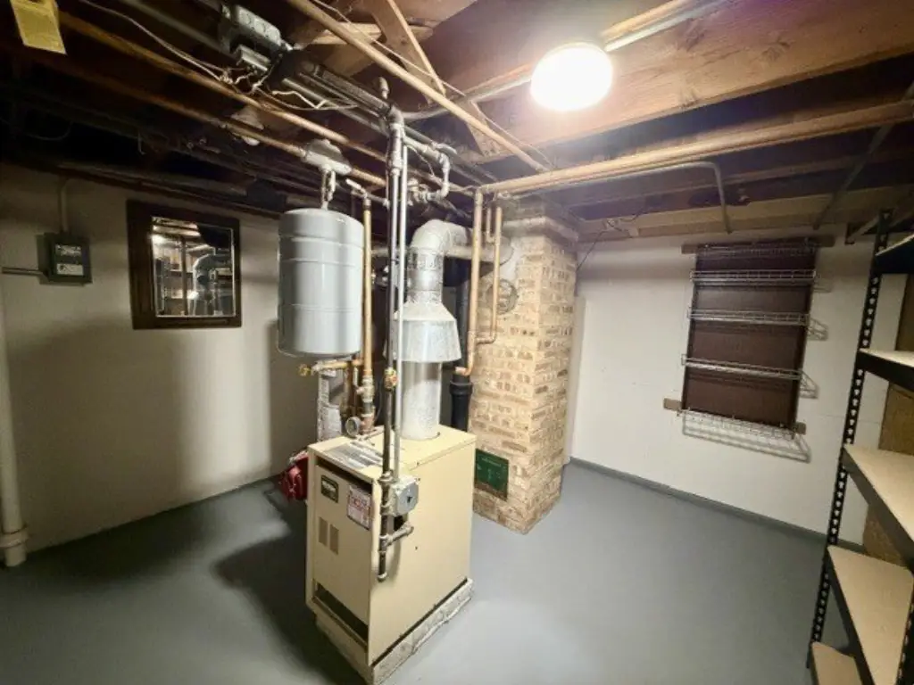 Picture 19
