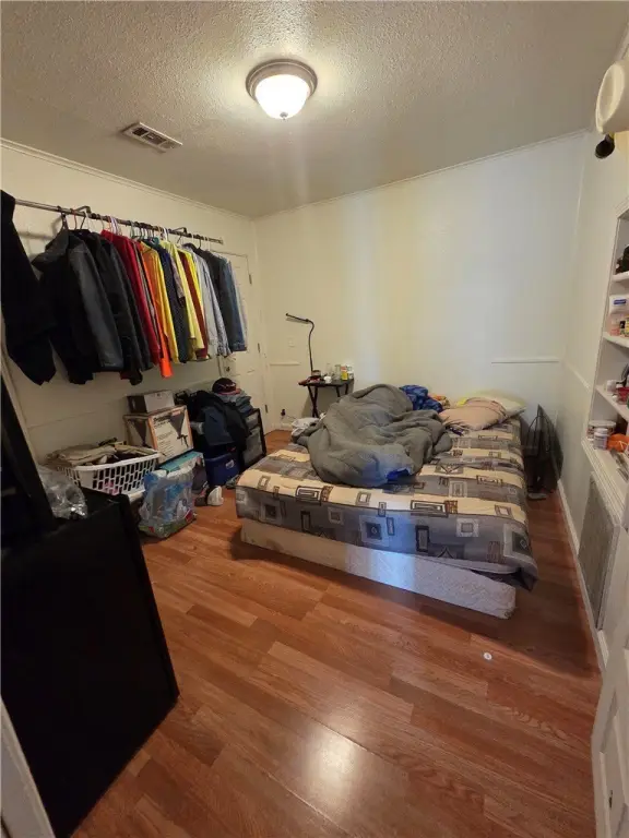 Picture 24