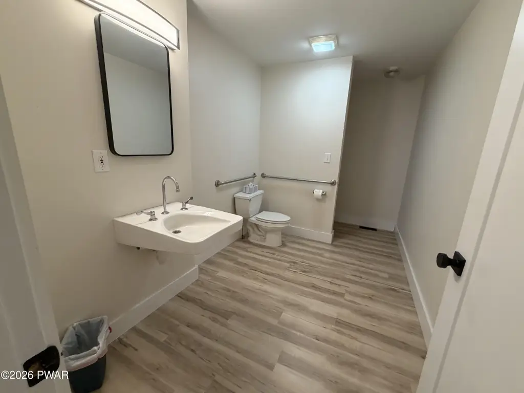 Picture 5