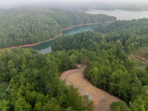 Fontana Lake Front Dockable Acres