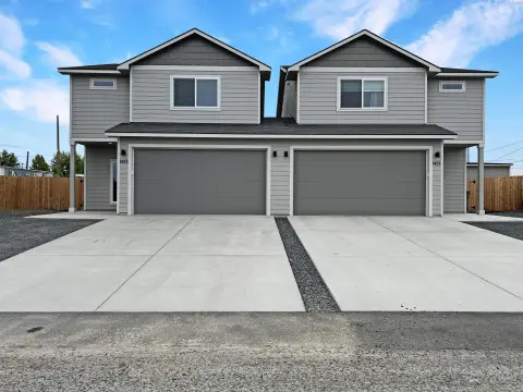 Nearly New Richland Duplex