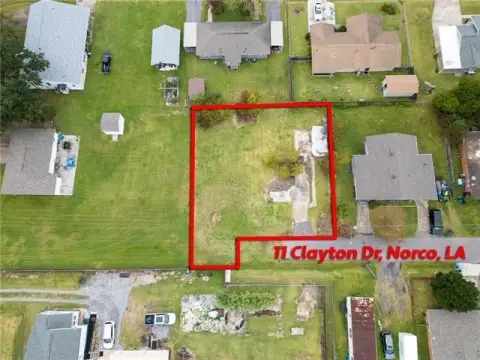 Residential Lot in Norco, LA