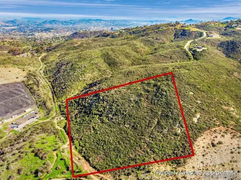 San Marcos Land with Panoramic Views