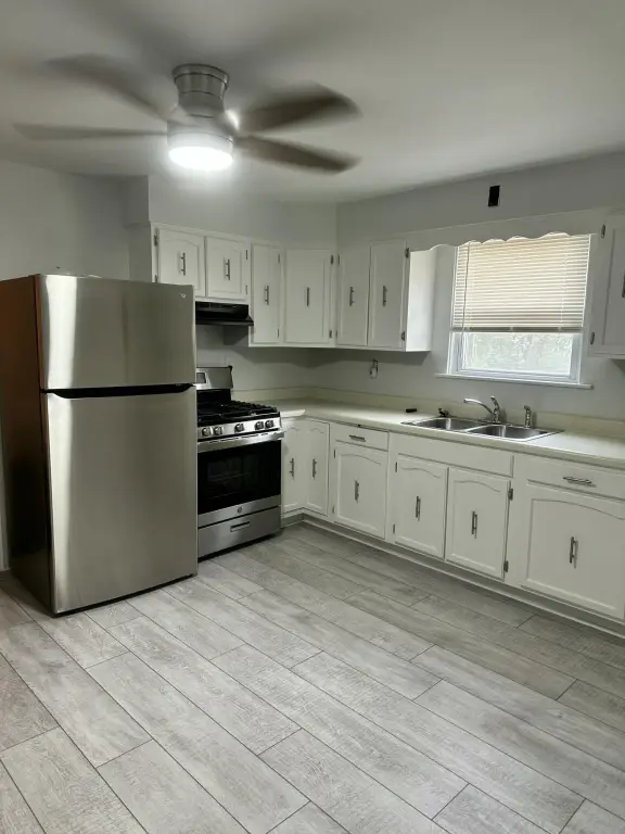 Picture 19
