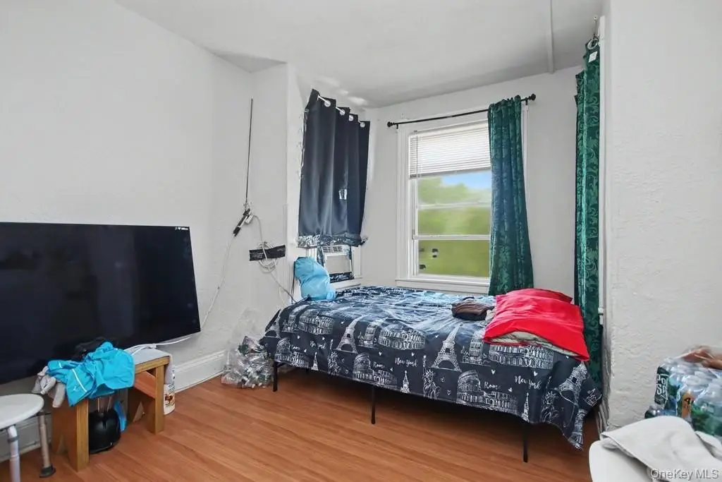 Picture 14