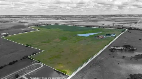 92 Acres Farmhouse in Penelope, TX