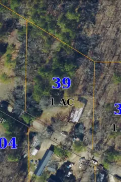 Residential Land in Nettleton School