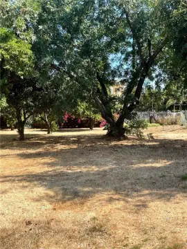 Large Lot in Van Nuys