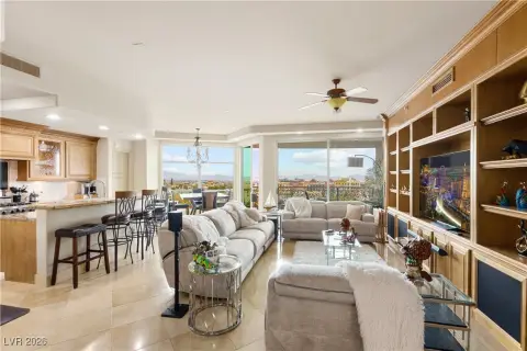 Luxury High-Rise Living in Las Vegas