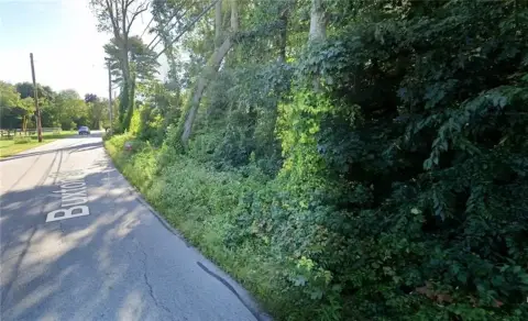 Residential Land in North Smithfield