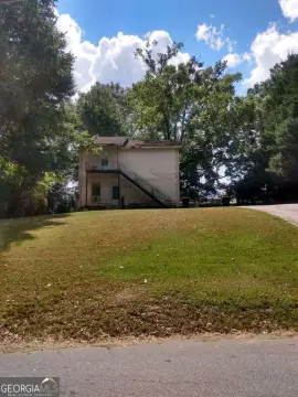 Fairburn Multifamily Property For Sale