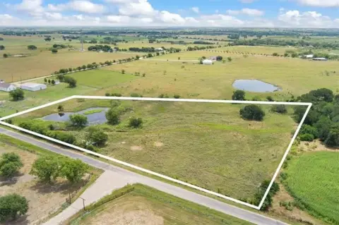 6.02 Acres in Riesel, Texas
