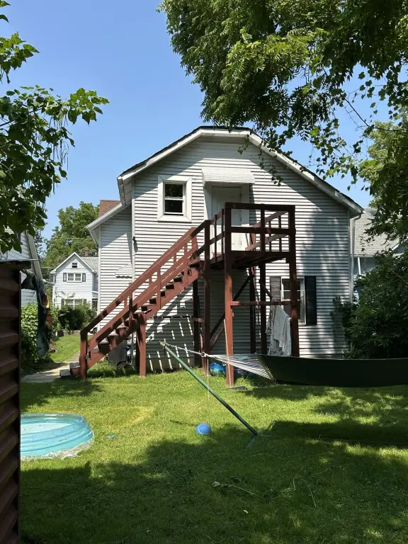 Picture 3